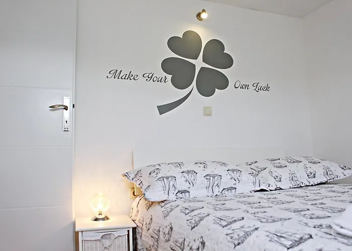 Apartment Ada